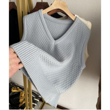 2025 Kan shoulder warm glutinous V-neck solid color primer knitted women's sweater horse clip autumn and winter new style of foreign air protection
