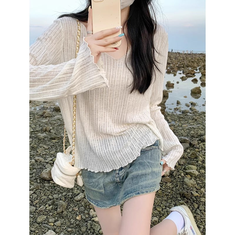 Summer slightly transparent V-neck fungus edge loose sunscreen smock, ice silk thin summer long sleeve T-shirt, women's lazy top