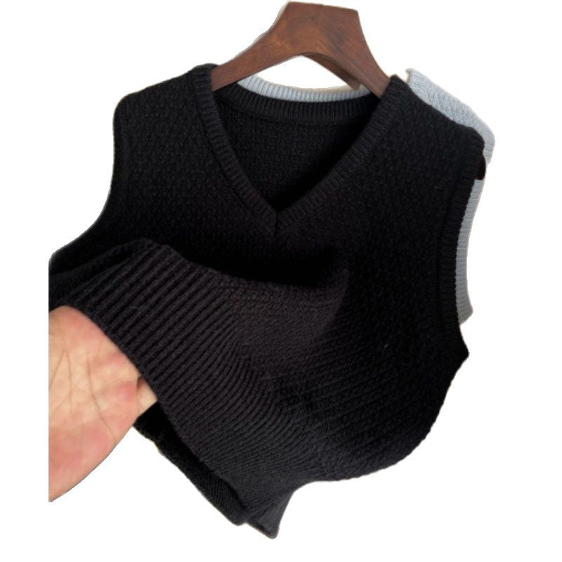 2025 Kan shoulder warm glutinous V-neck solid color primer knitted women's sweater horse clip autumn and winter new style of foreign air protection