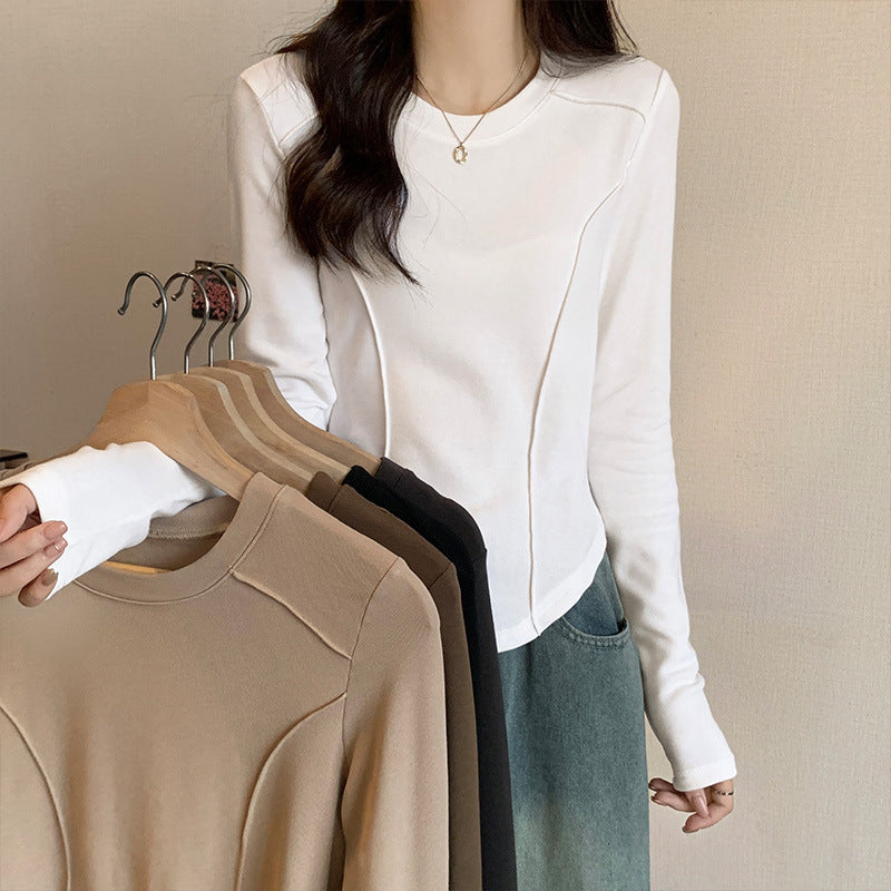 White long-sleeved base shirt for women in autumn and winter with a short herringbone top, a slim fit and brushed T-shirt