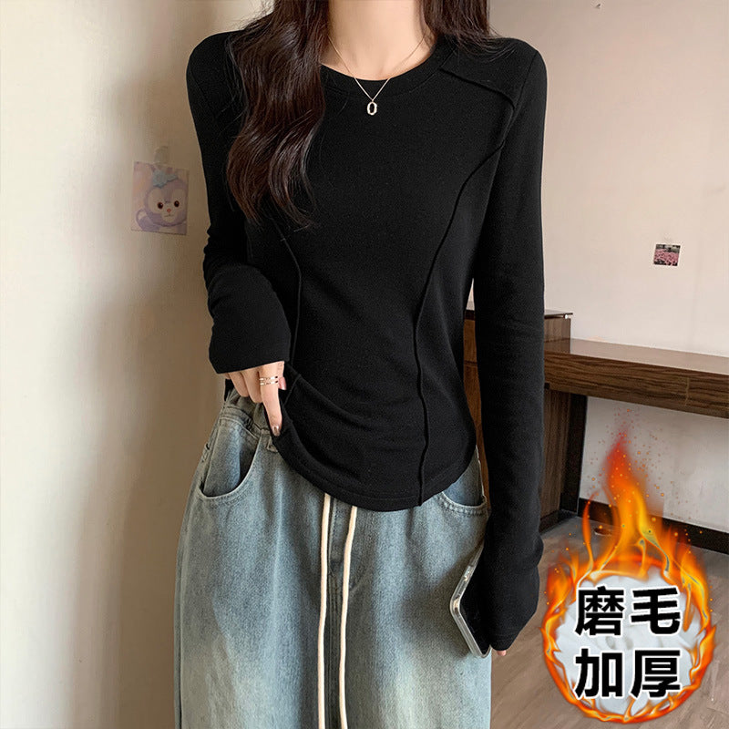 White long-sleeved base shirt for women in autumn and winter with a short herringbone top, a slim fit and brushed T-shirt
