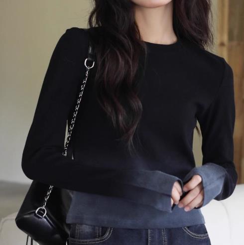 Sweet and cool long-sleeved T-shirt women's gradient shoulder new slim slimming pre-autumn design niche inner base shirt