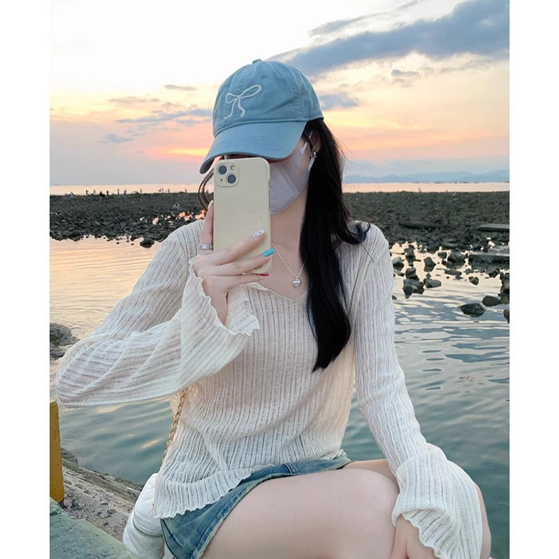 Summer slightly transparent V-neck fungus edge loose sunscreen smock, ice silk thin summer long sleeve T-shirt, women's lazy top
