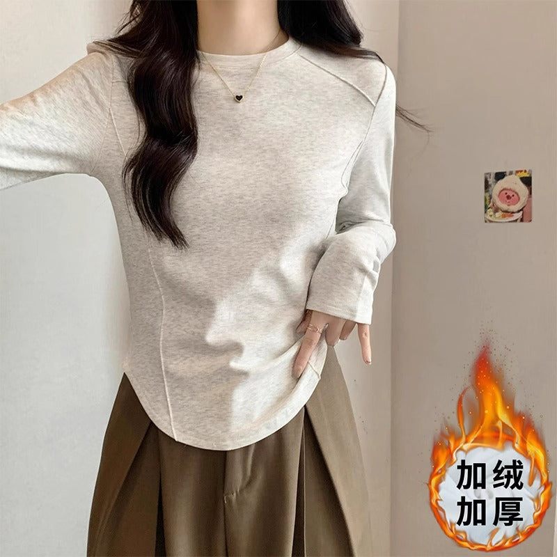 White long-sleeved base shirt for women in autumn and winter with a short herringbone top, a slim fit and brushed T-shirt