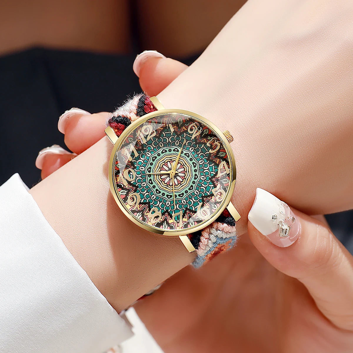 Fashion Woven Strap Women Watches Vintage Arabic Numeral Dial Quartz Watches For Ladies Clock Reloj Mujer（Without Box）
