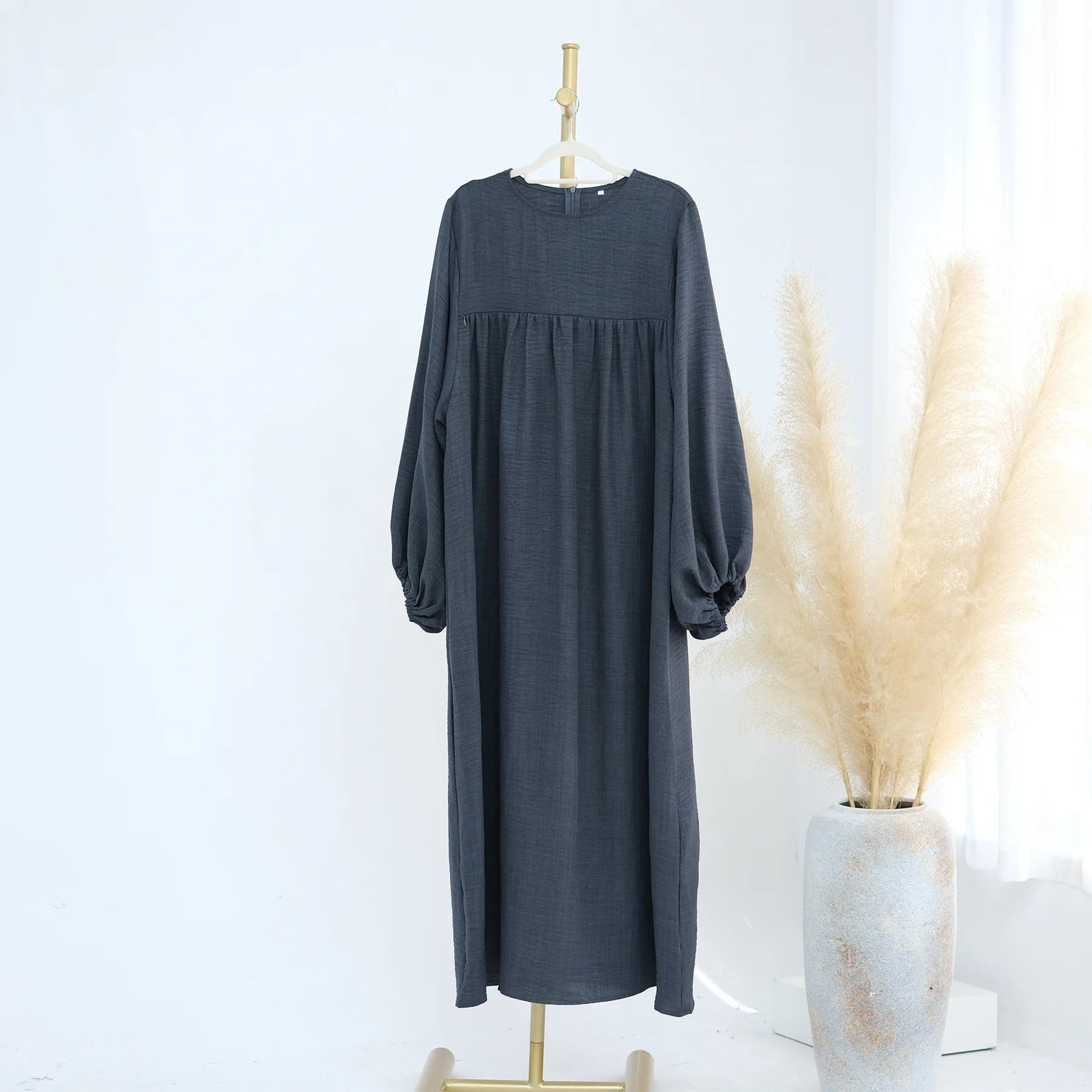 Modest Nursing Clothes for Muslim Women 2025 Elegant Arabic Muslim Dress Eid Dubai Plain Nursing Abaya Fashion Turkey Solid Robe