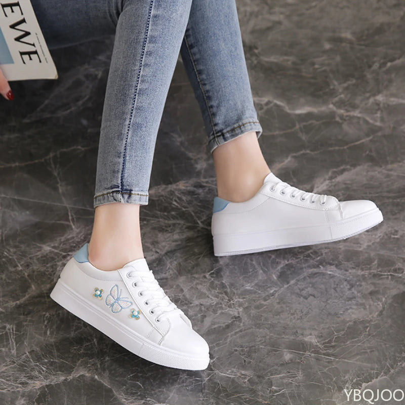 Women's New White Shoes Fashion breathable flats Casual lace up leather shoes Comfortable versatile ladies Sneakers Zapatos