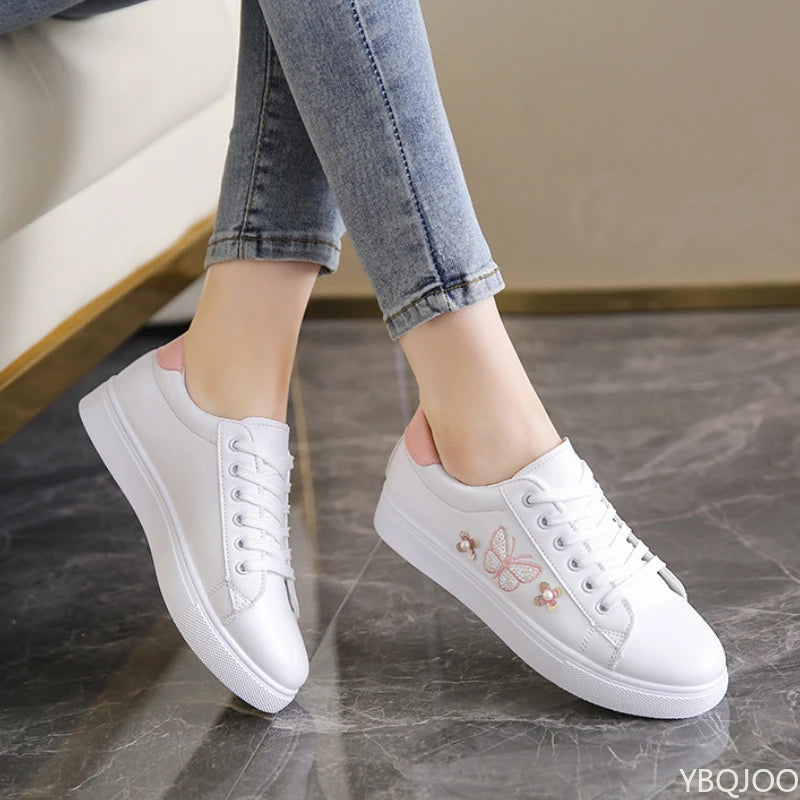 Women's New White Shoes Fashion breathable flats Casual lace up leather shoes Comfortable versatile ladies Sneakers Zapatos