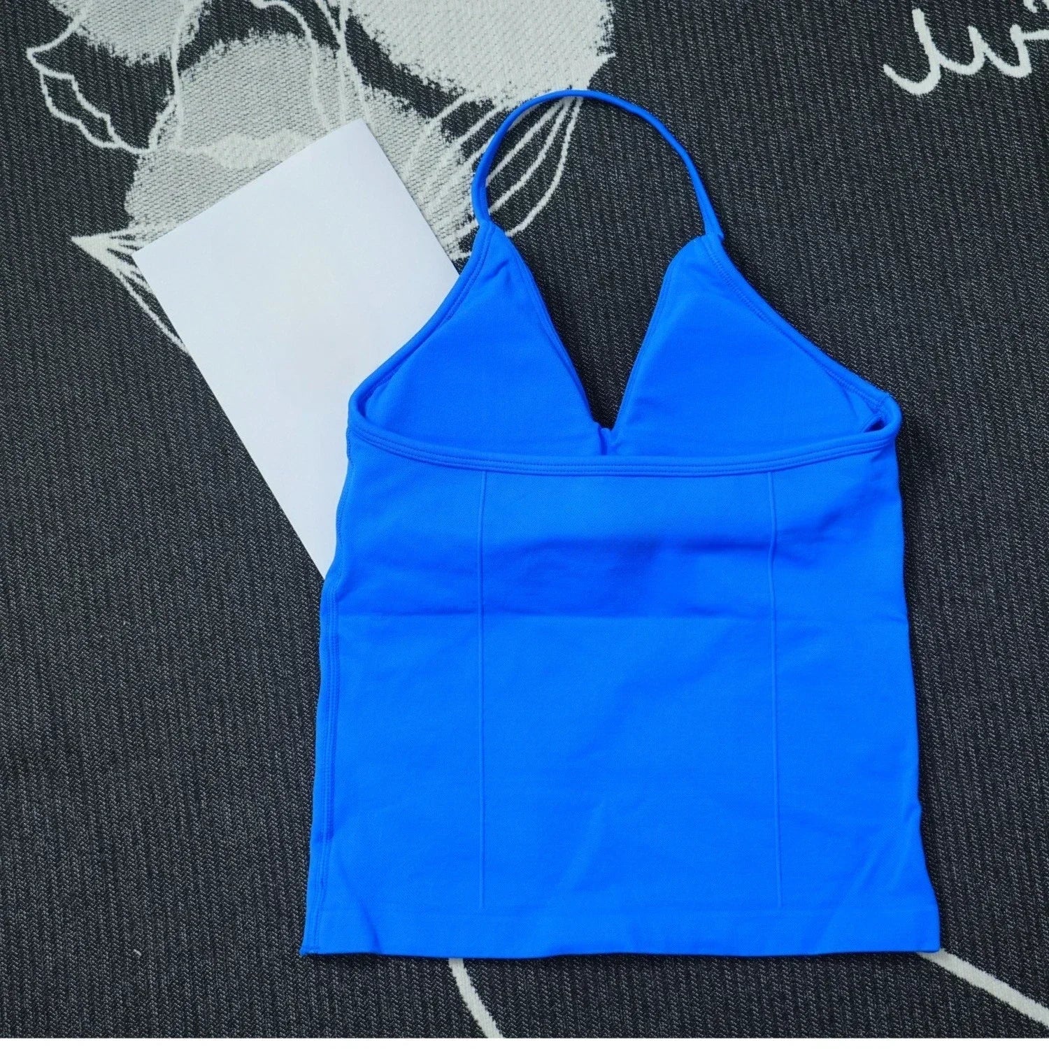 Women's Yoga Clothes  Sports Bras  Sexy Seamless Sportswear  Backless Sportswear  A Must for Training and Sports