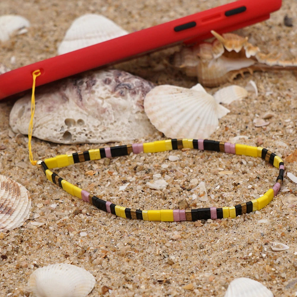 Clay Solid Color Mobile Phone Charm Phone Strap Lanyard Imitation Pearl Rope Cellphone Chains for Women Fashion Accessories