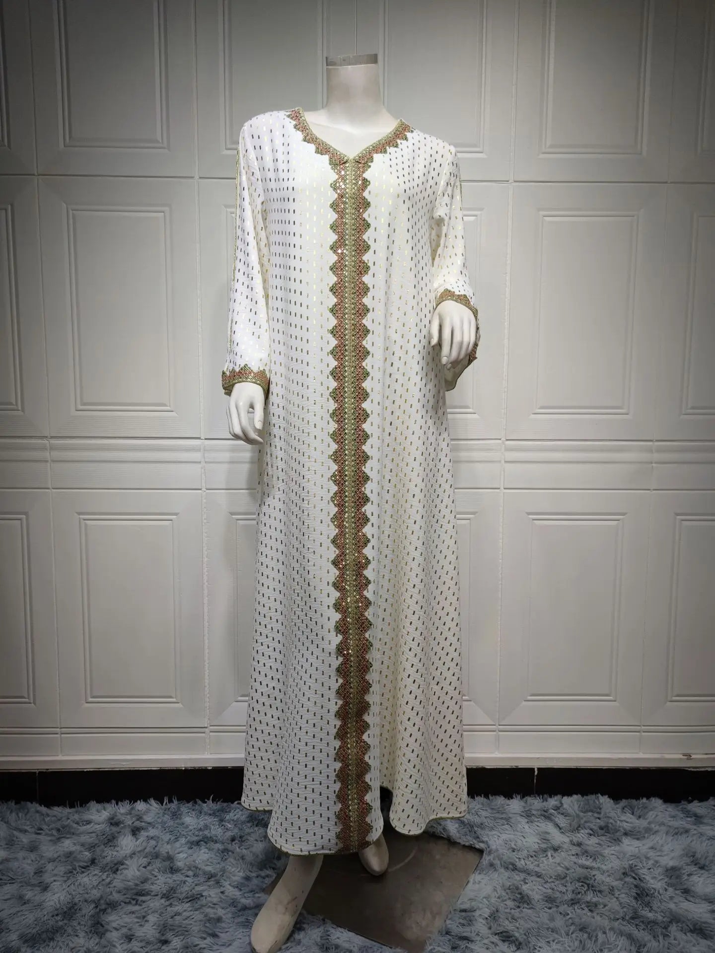 Modest Muslim Maxi Dress For Women Spring 2025 Lace Tape Trim V Neck Long Sleeve Loose Arab Oman Dubai Gold Stamping Robe Pink
