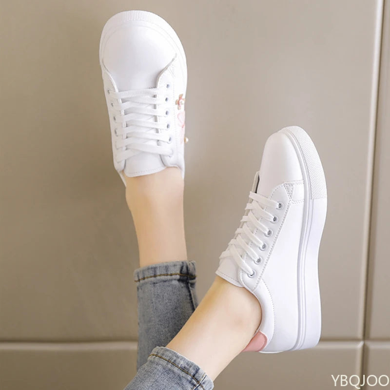 Women's New White Shoes Fashion breathable flats Casual lace up leather shoes Comfortable versatile ladies Sneakers Zapatos