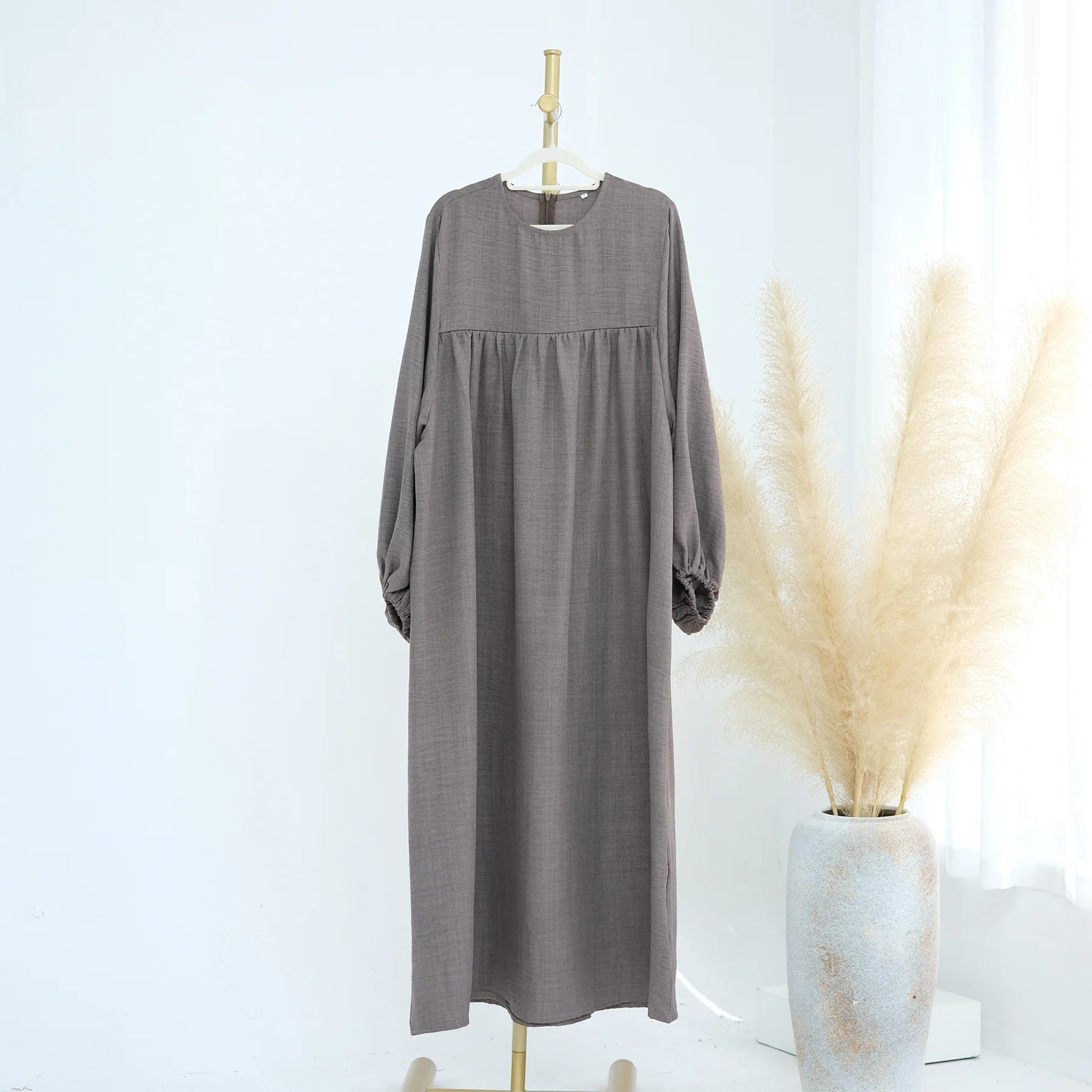 Modest Nursing Clothes for Muslim Women 2025 Elegant Arabic Muslim Dress Eid Dubai Plain Nursing Abaya Fashion Turkey Solid Robe