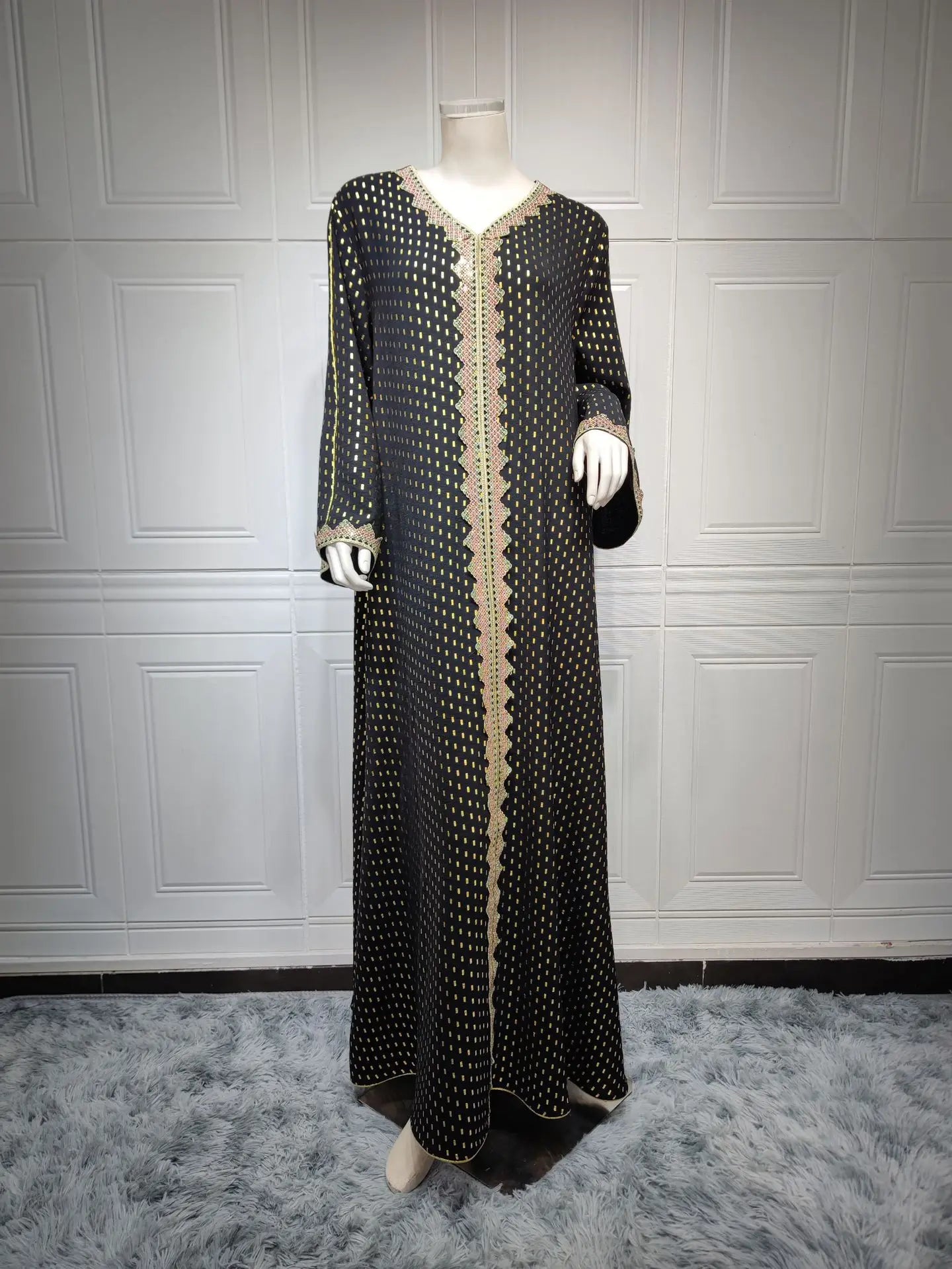 Modest Muslim Maxi Dress For Women Spring 2025 Lace Tape Trim V Neck Long Sleeve Loose Arab Oman Dubai Gold Stamping Robe Pink