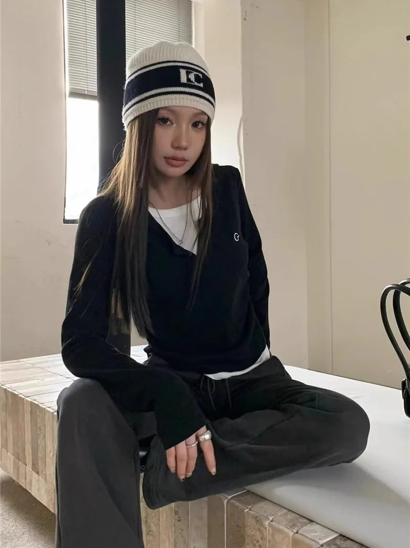 Women's T-shirt fake two piece long sleeved T-shirt for autumn and winter slim fit and slimming bottom top retro bottom top